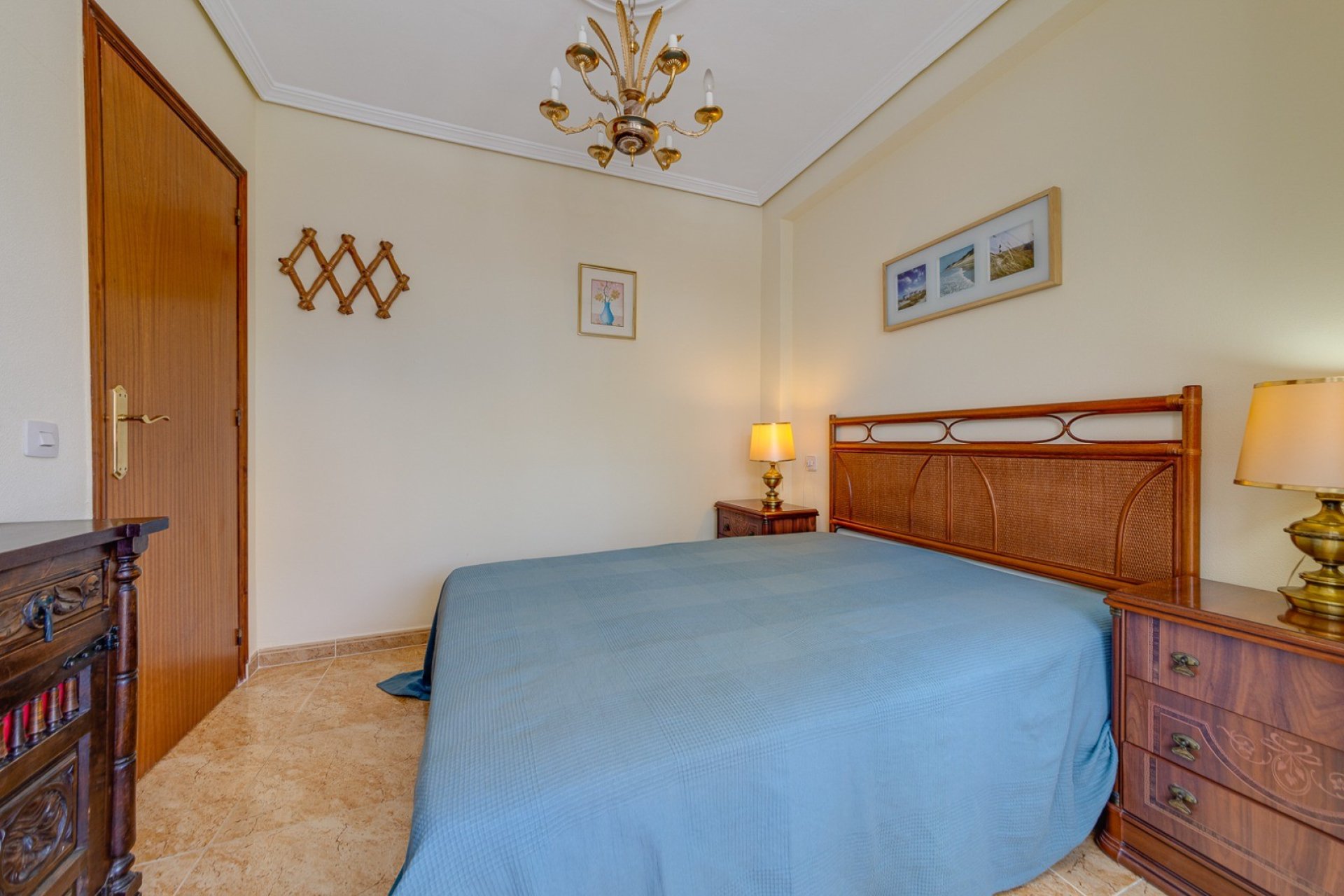 Resale - Apartment / flat -
Guardamar del Segura - Pinomar