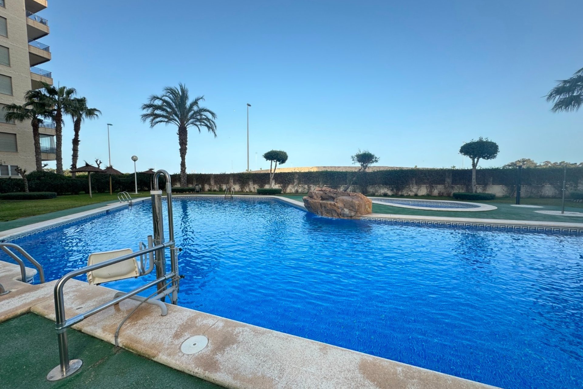 Resale - Apartment / flat -
Guardamar del Segura - Puerto Deportivo