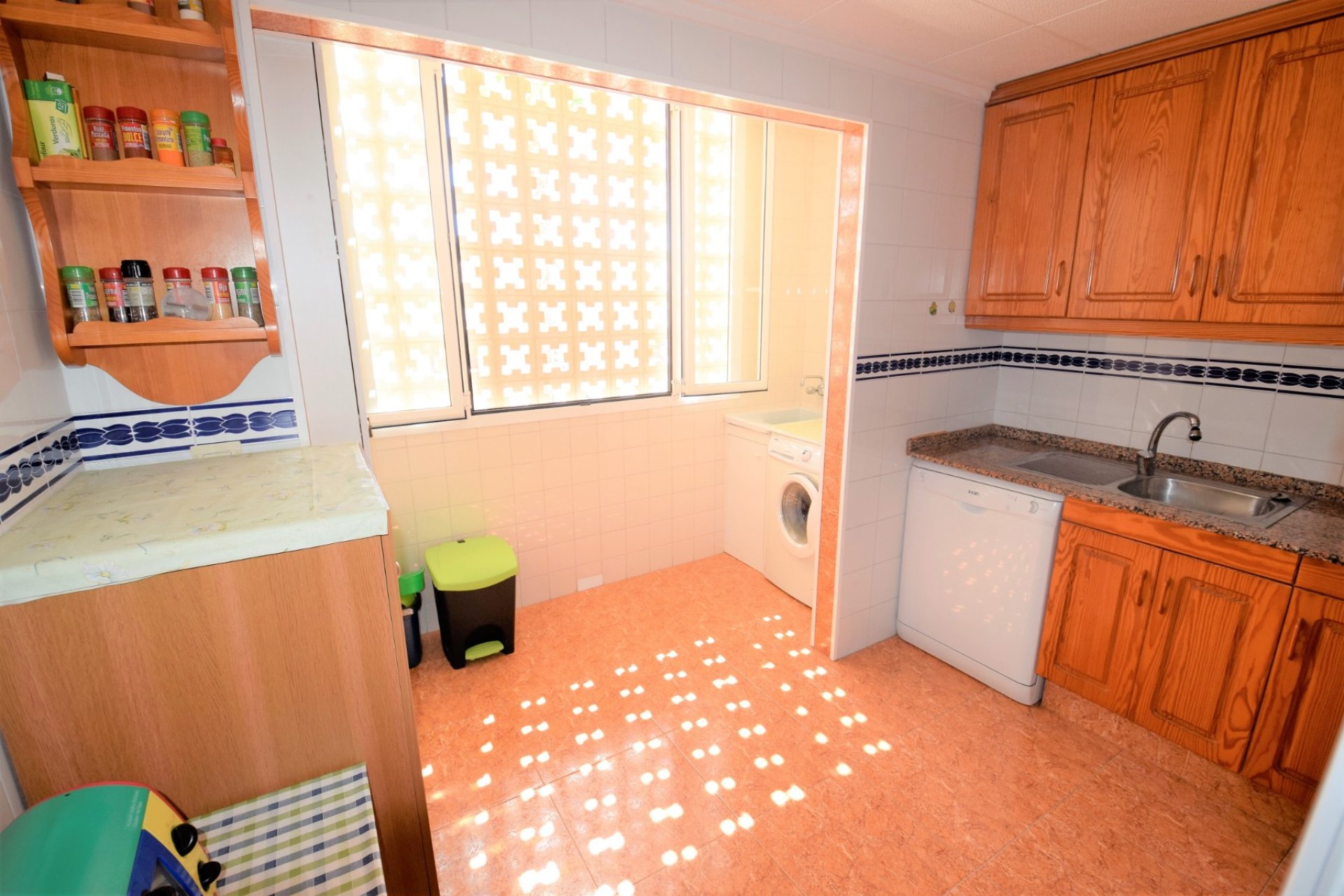 Resale - Apartment / flat -
Guardamar del Segura - Urb. Las Viñas