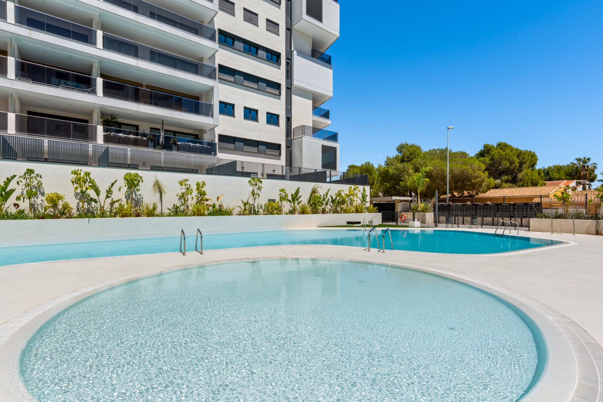 Resale - Apartment / flat -
Orihuela Costa - Campoamor