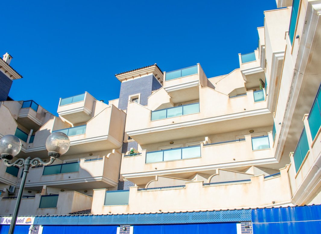 Resale - Apartment / flat -
Orihuela Costa - Campoamor