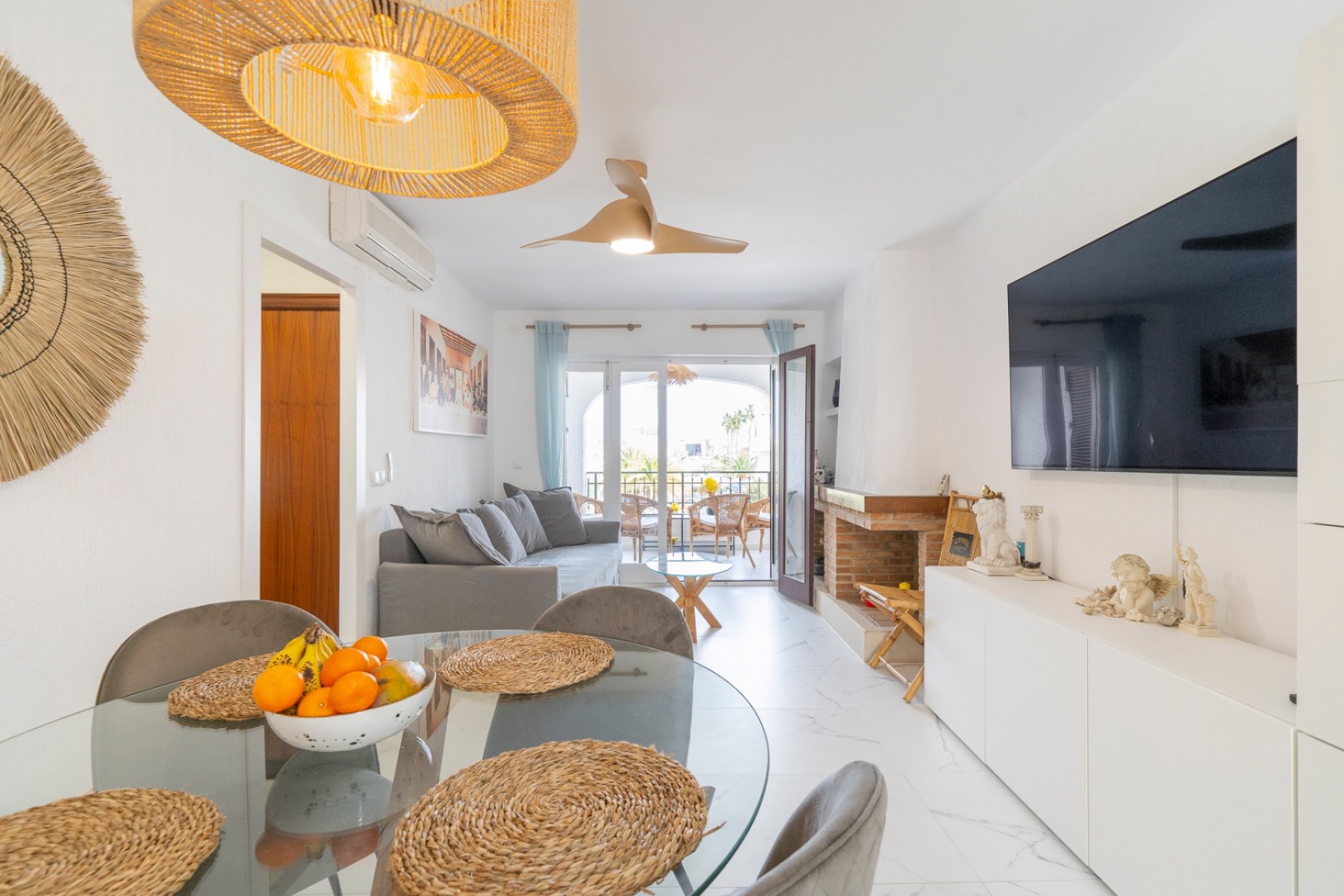 Resale - Apartment / flat -
Orihuela Costa - Playa Flamenca