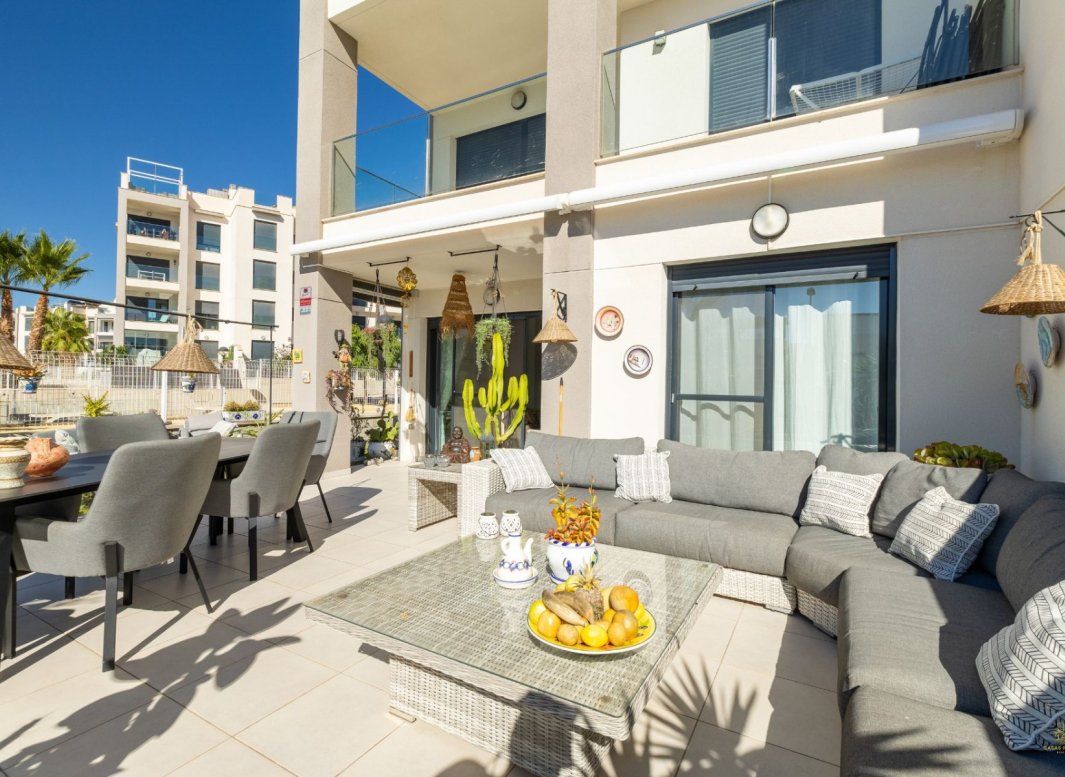 Resale - Apartment / flat -
Orihuela Costa - Villamartín