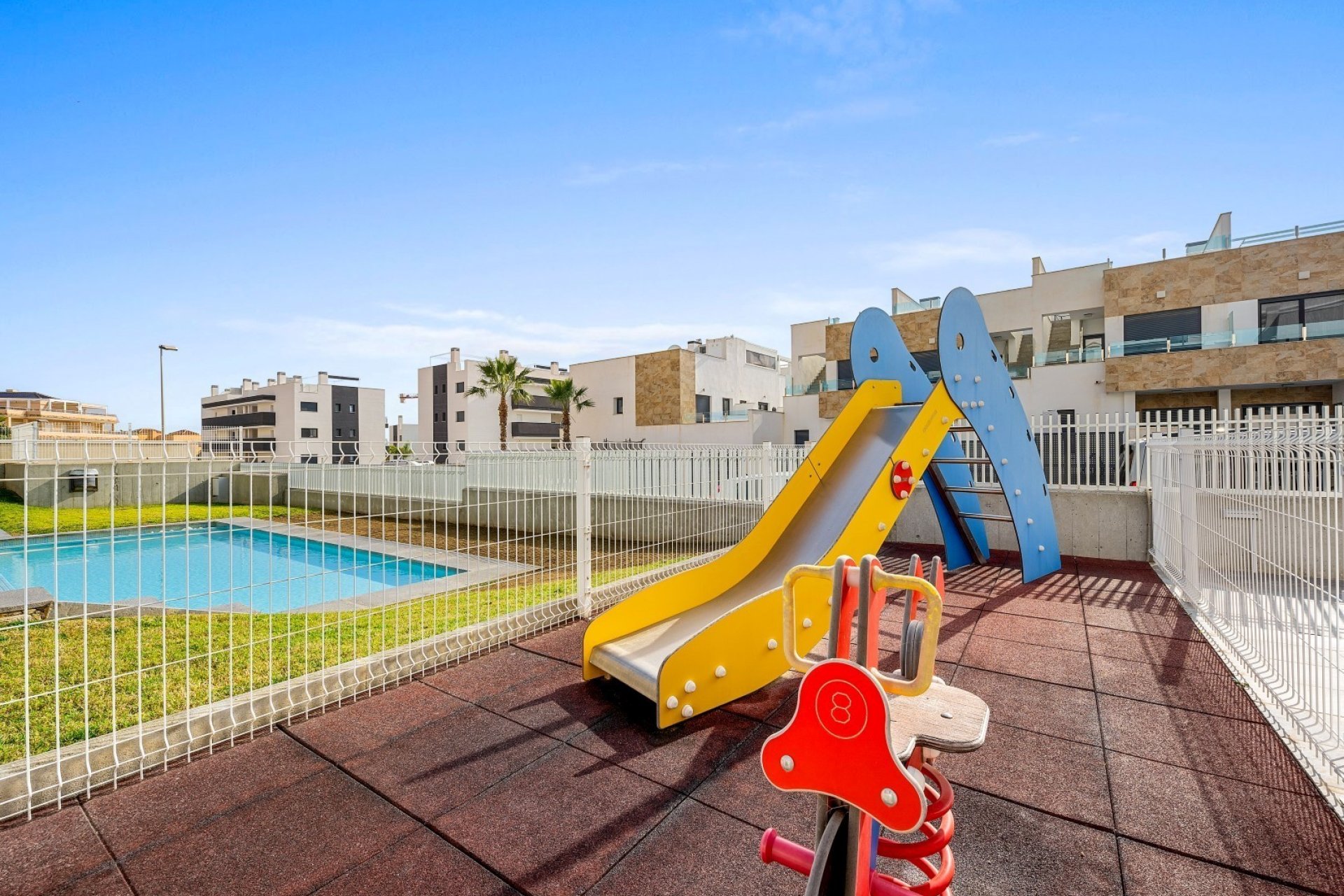 Resale - Apartment / flat -
Orihuela Costa - Villamartín