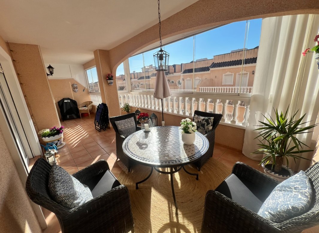 Resale - Apartment / flat -
Orihuela Costa - Villamartín