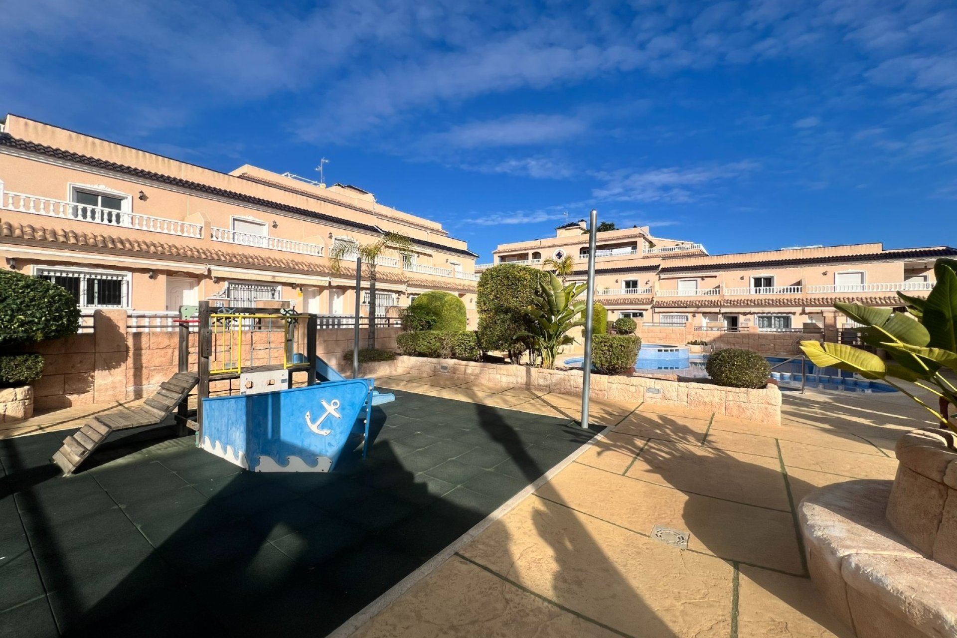 Resale - Apartment / flat -
Orihuela Costa - Villamartín