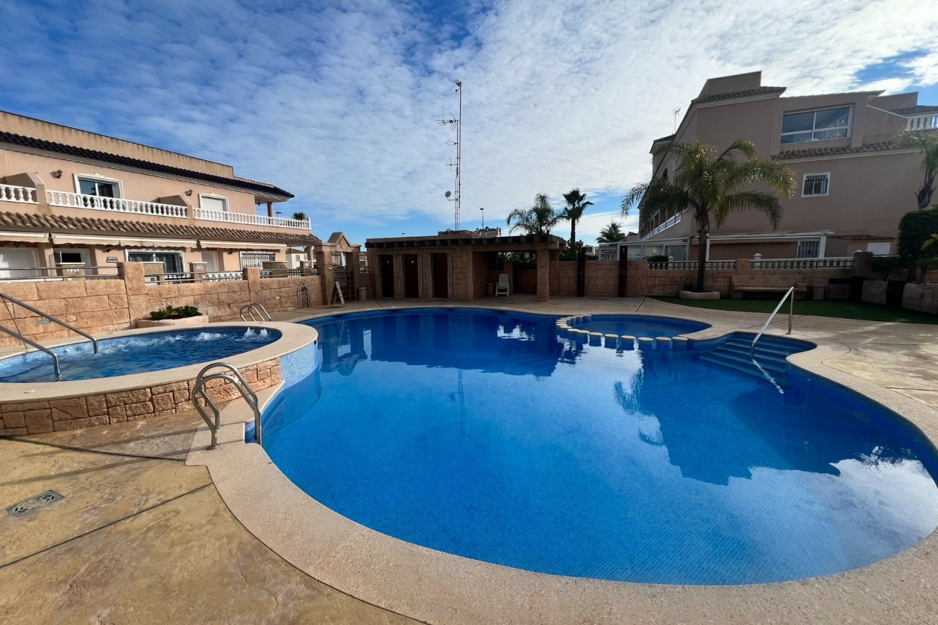 Resale - Apartment / flat -
Orihuela Costa - Villamartín