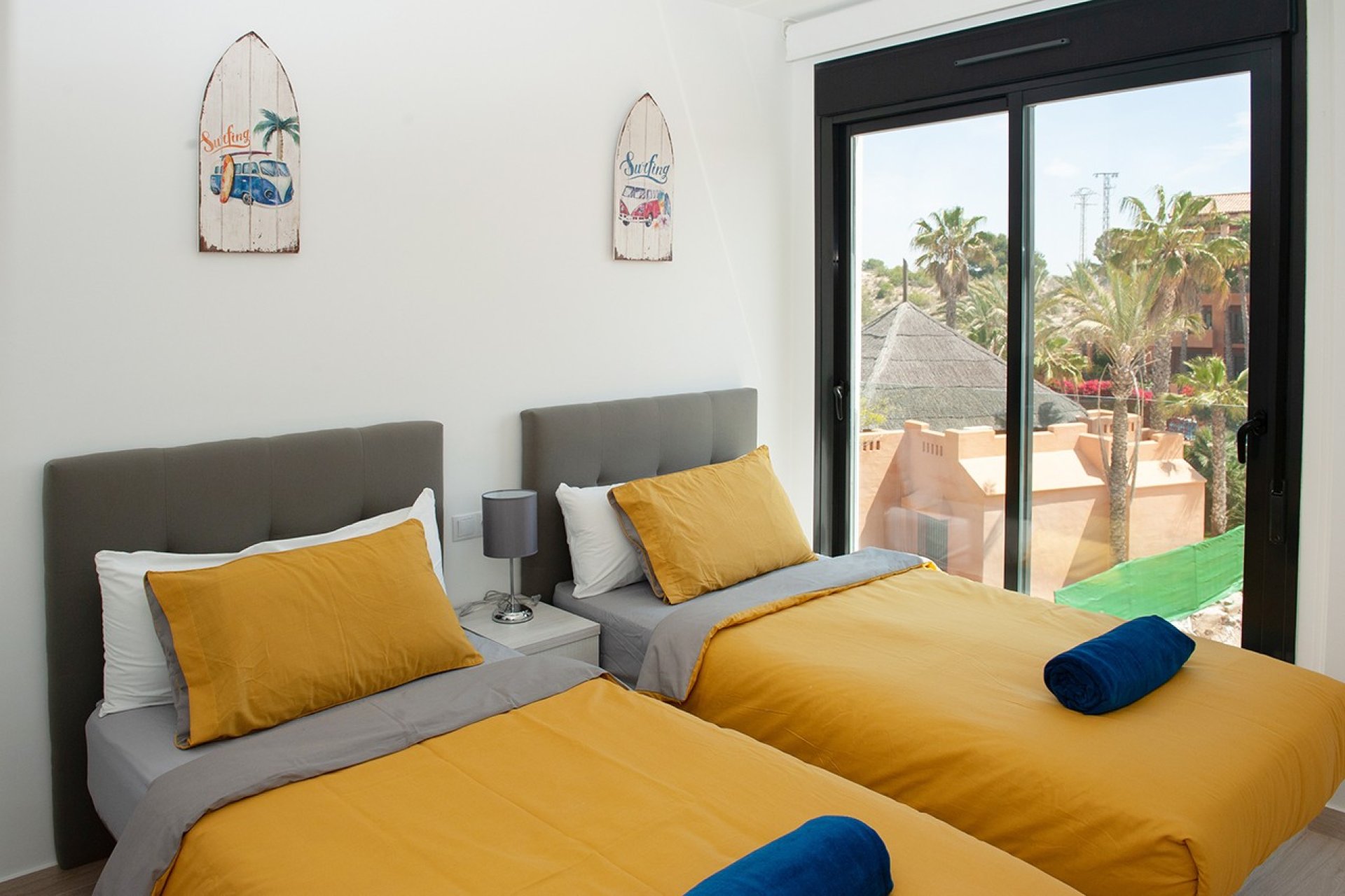 Resale - Apartment / flat -
Orihuela Costa - Villamartín