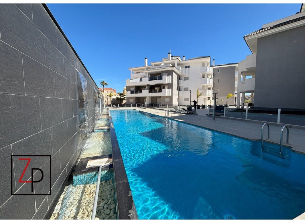 Resale - Apartment / flat -
Orihuela Costa - Villamartín