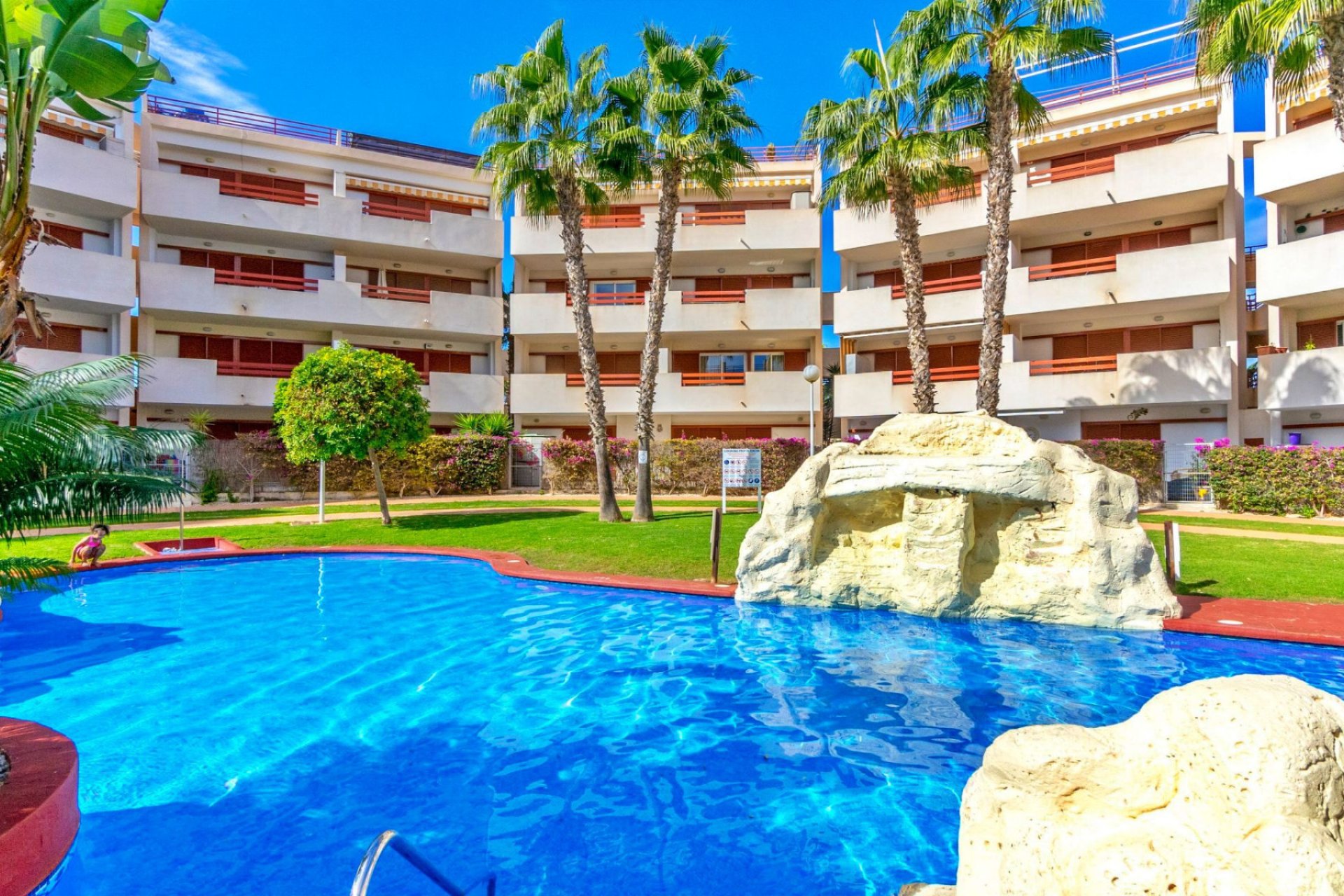 Resale - Apartment / flat -
Playa Flamenca - El Rincon