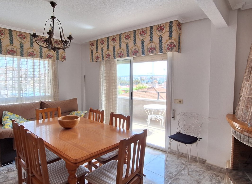 Resale - Apartment / flat -
Santa Pola - Gran Playa