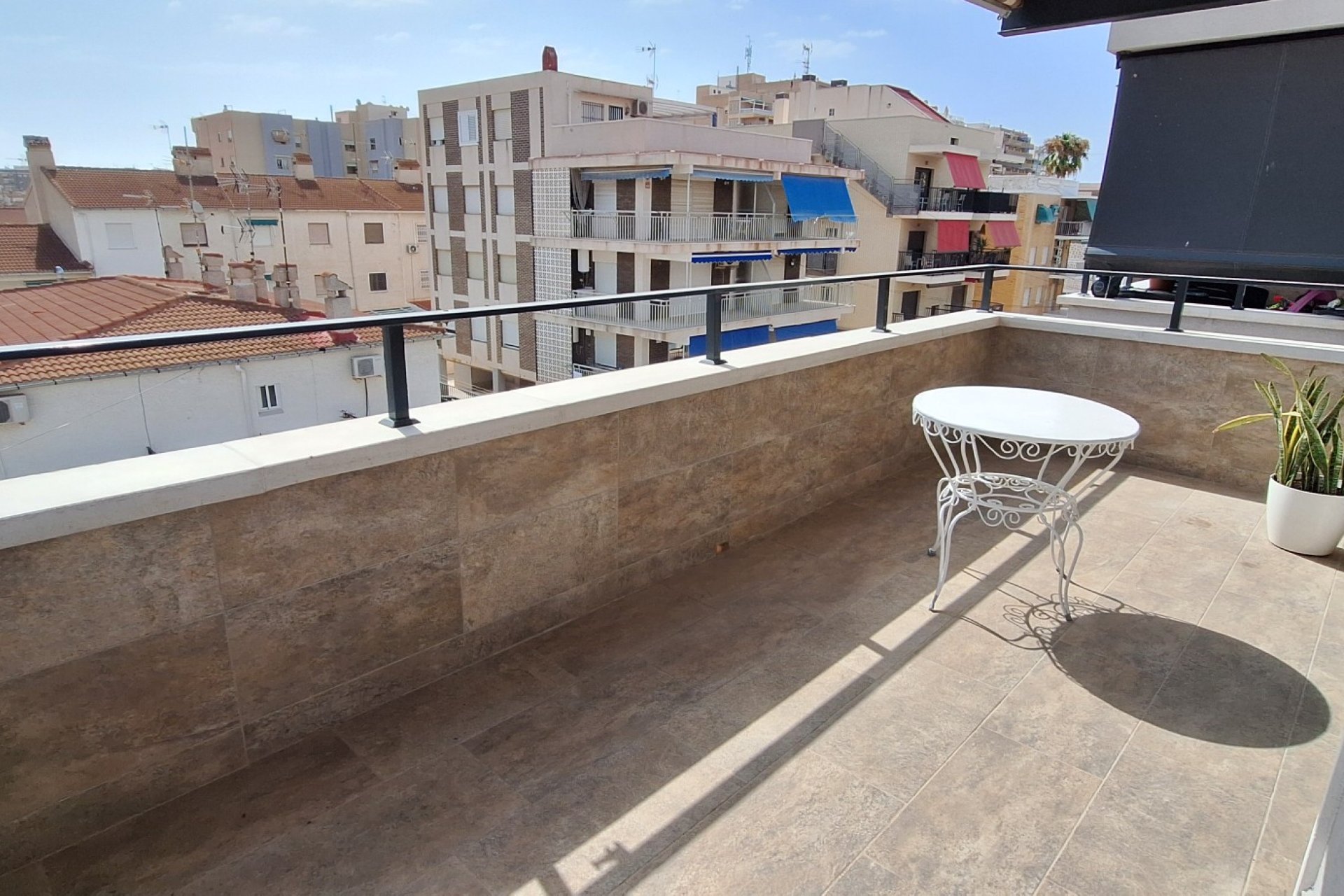 Resale - Apartment / flat -
Santa Pola - Gran Playa