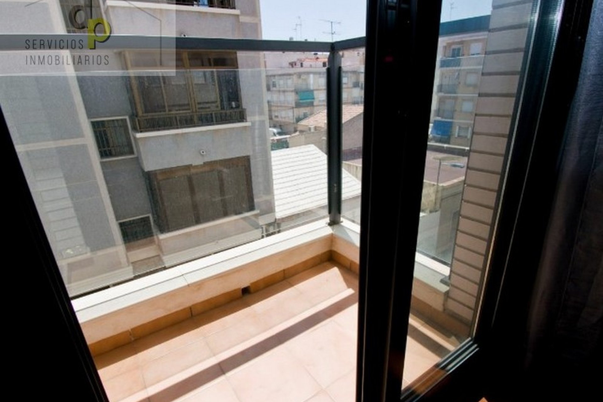 Resale - Apartment / flat -
Santa Pola