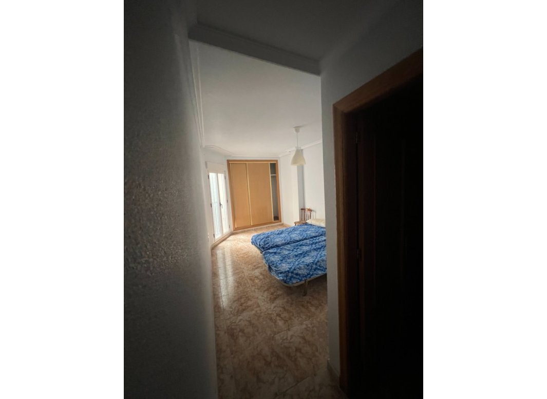 Resale - Apartment / flat -
Torrevieja - Center