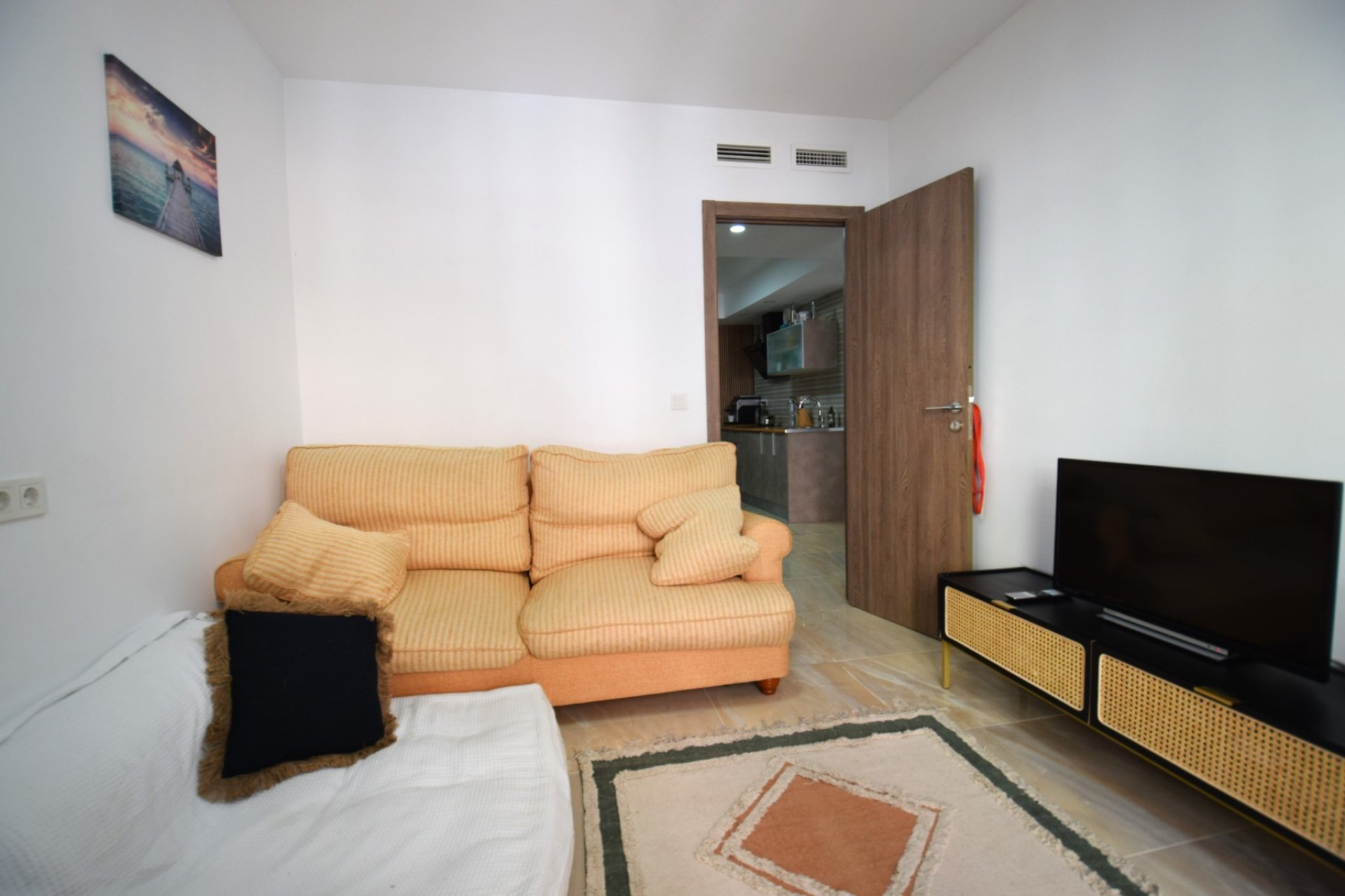 Resale - Apartment / flat -
Torrevieja - Center