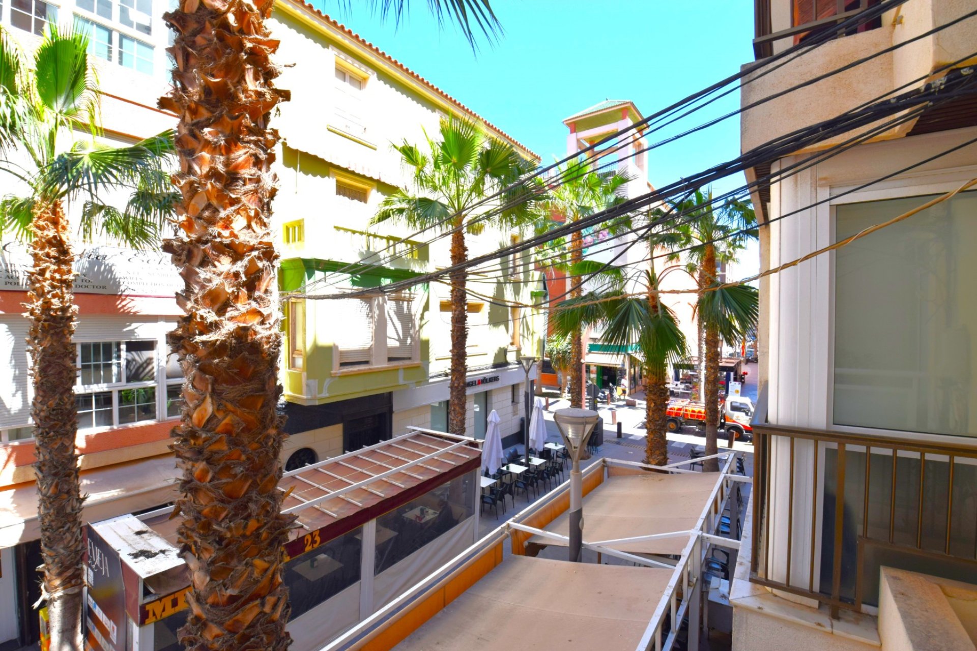 Resale - Apartment / flat -
Torrevieja - Center