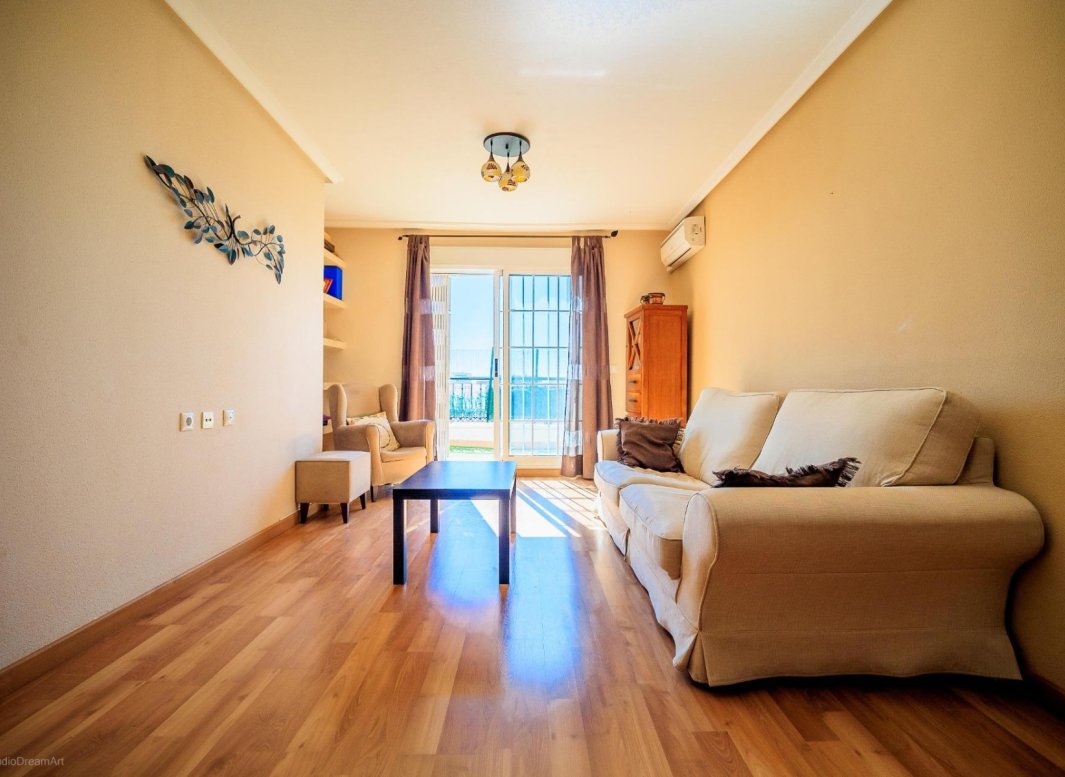 Resale - Apartment / flat -
Torrevieja - Center