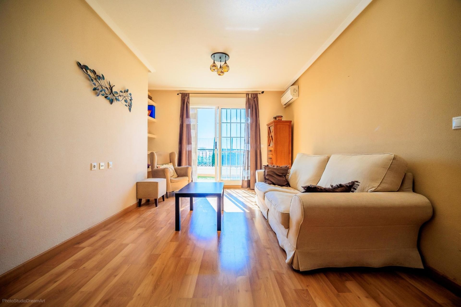 Resale - Apartment / flat -
Torrevieja - Center