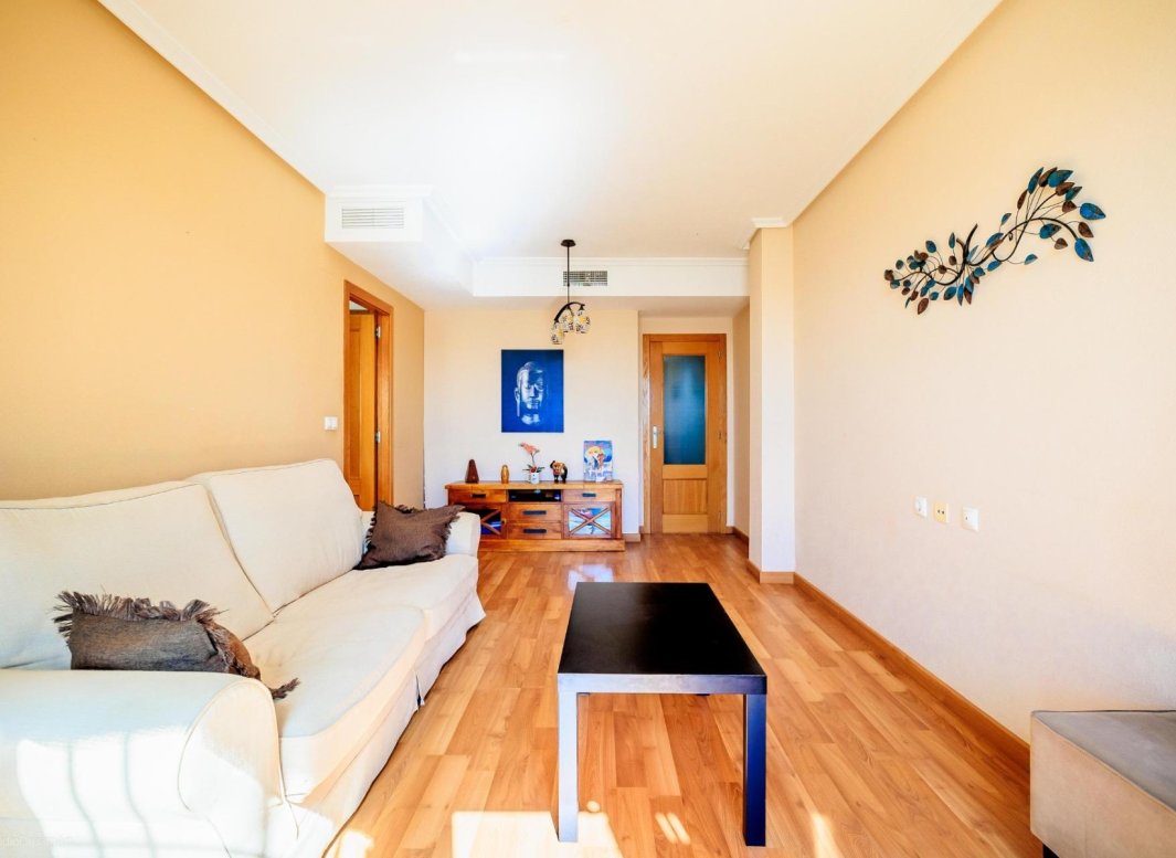 Resale - Apartment / flat -
Torrevieja - Center