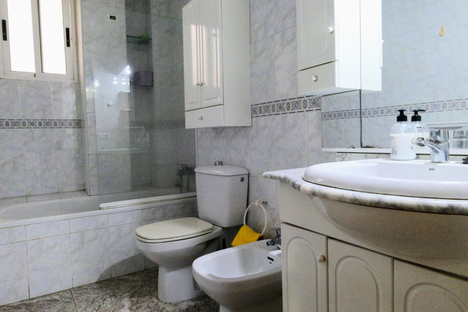 Resale - Apartment / flat -
Torrevieja - Center