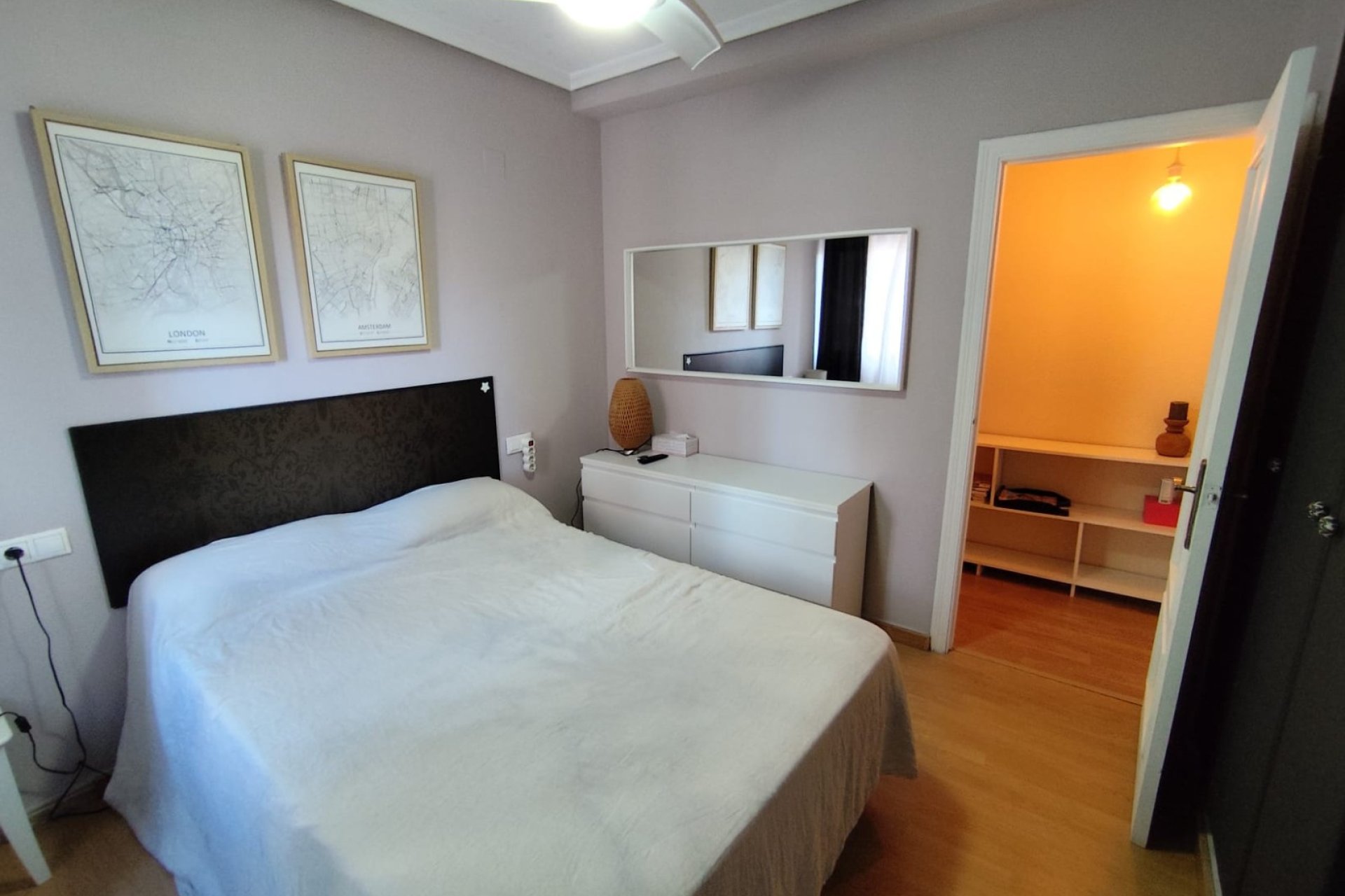 Resale - Apartment / flat -
Torrevieja - Center