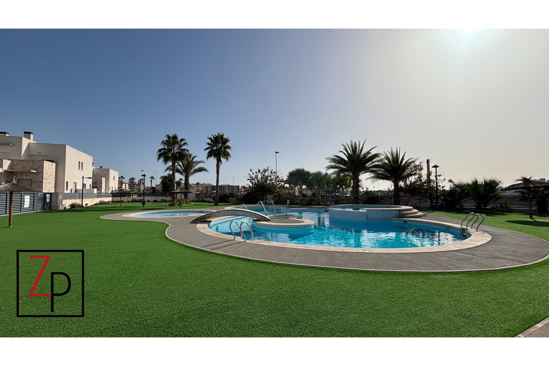 Resale - Apartment / flat -
Torrevieja - Nueva Torrevieja - Aguas Nuevas