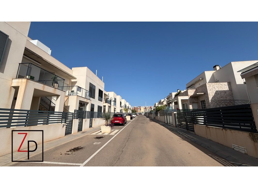 Resale - Apartment / flat -
Torrevieja - Nueva Torrevieja - Aguas Nuevas