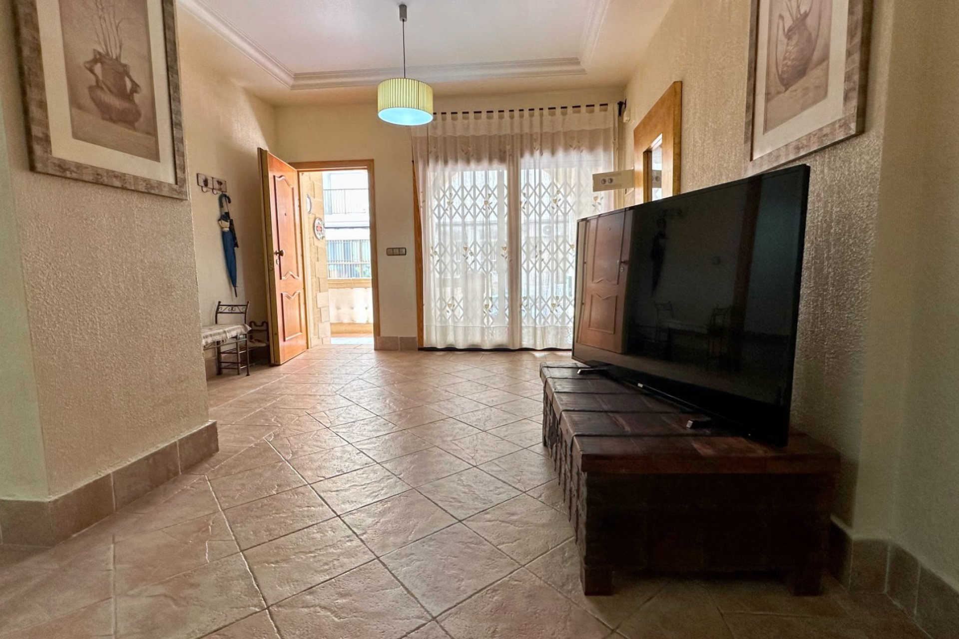 Resale - Apartment  -
Guardamar del Segura - Center
