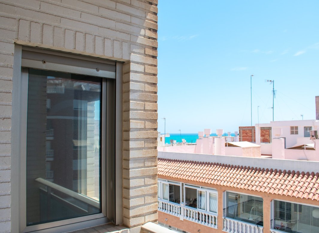 Resale - Apartment  -
Guardamar del Segura - Center