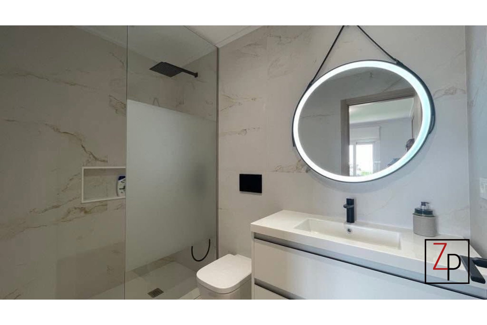 Resale - Apartment  -
Guardamar del Segura - El Raso