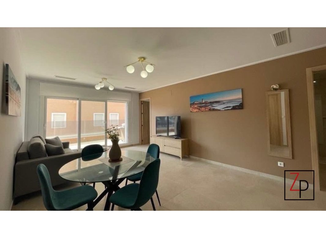 Resale - Apartment  -
Guardamar del Segura - El Raso