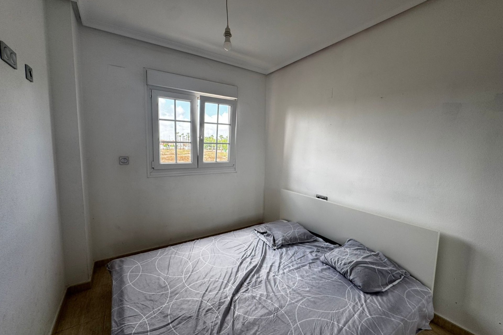 Resale - Apartment  -
Guardamar del Segura - El Raso