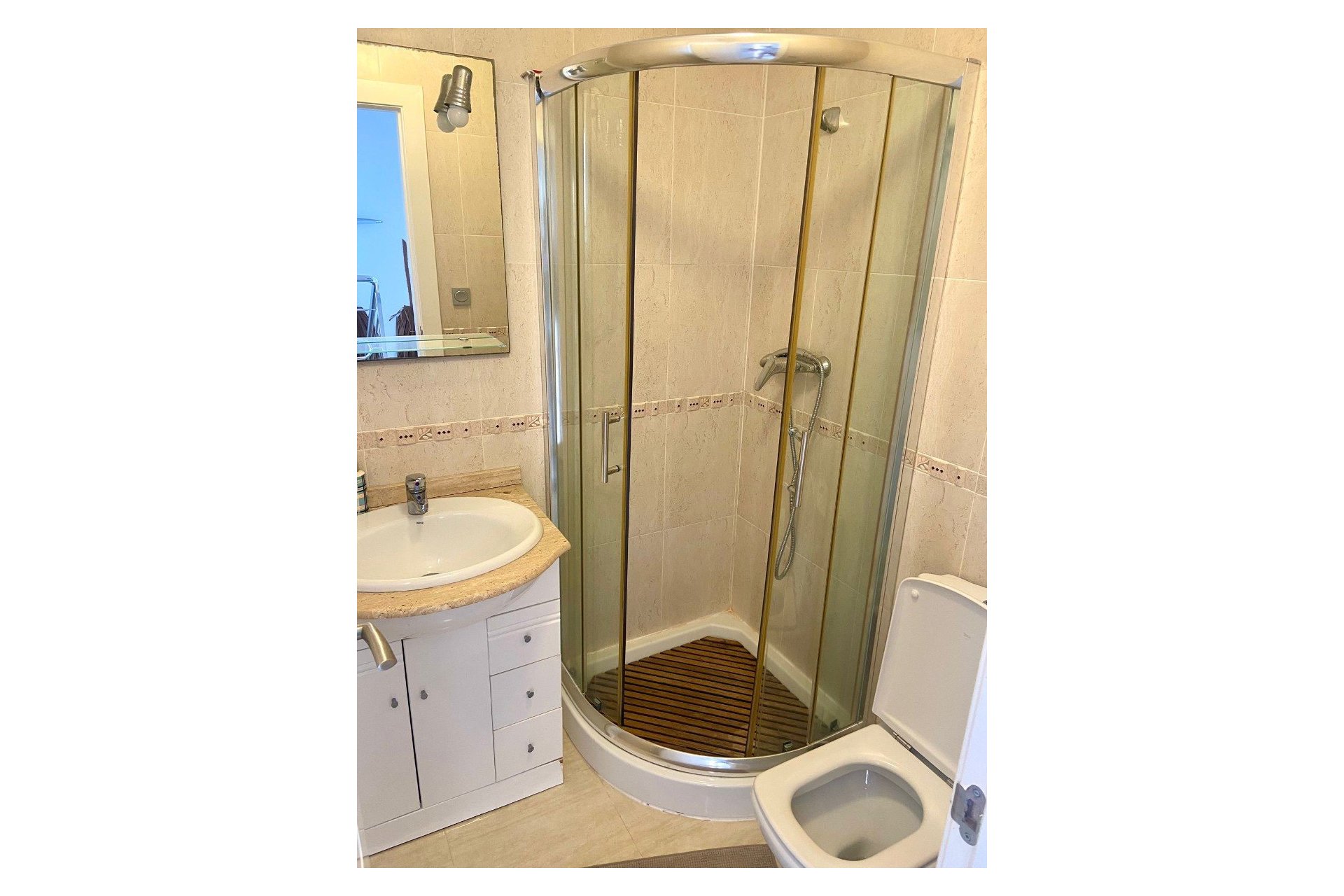 Resale - Apartment  -
Guardamar del Segura - El Raso