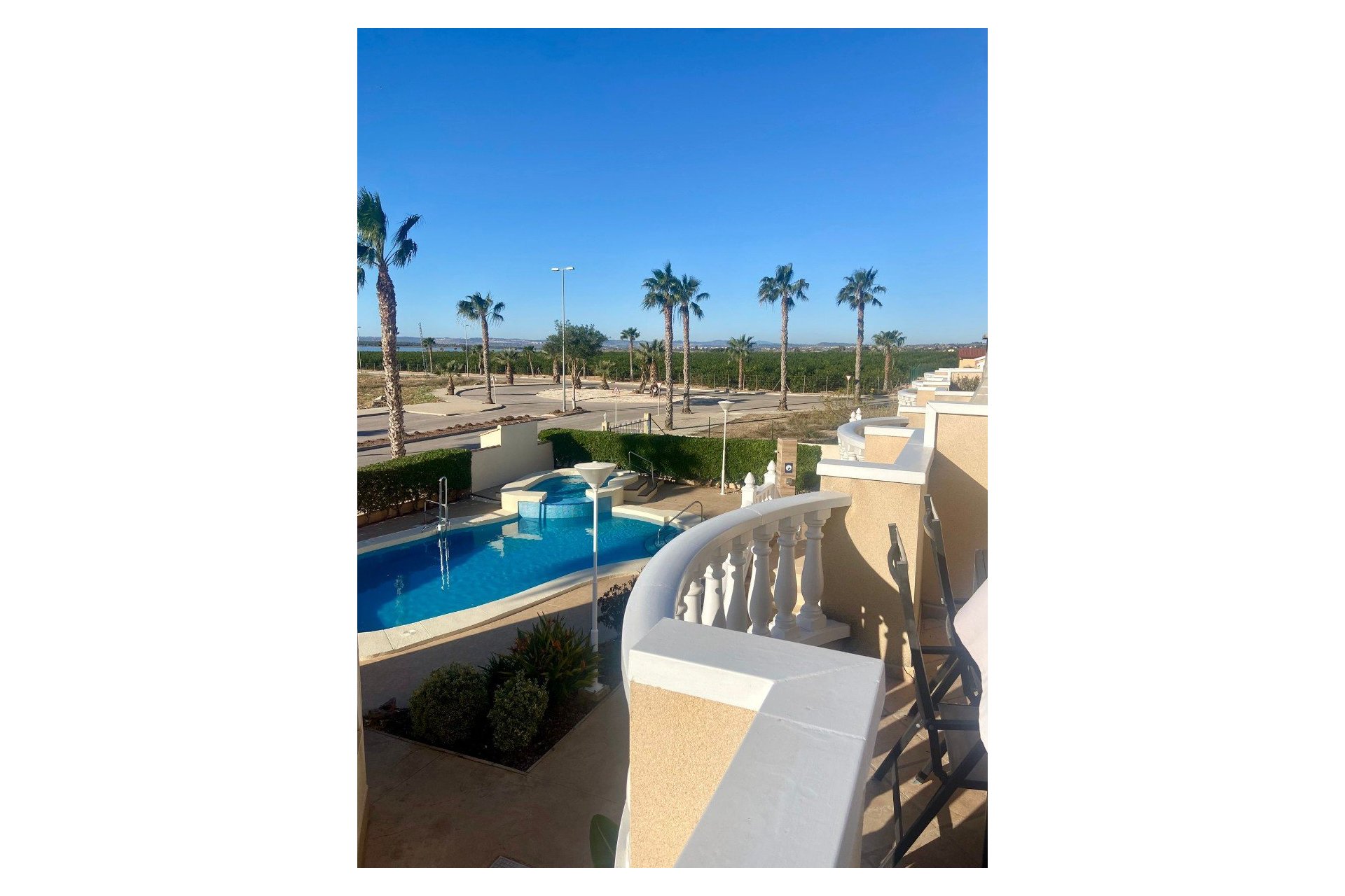 Resale - Apartment  -
Guardamar del Segura - El Raso