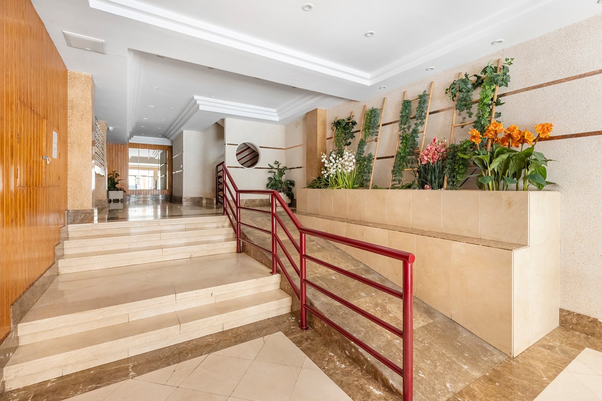 Resale - Apartment  -
La Mata - Playa