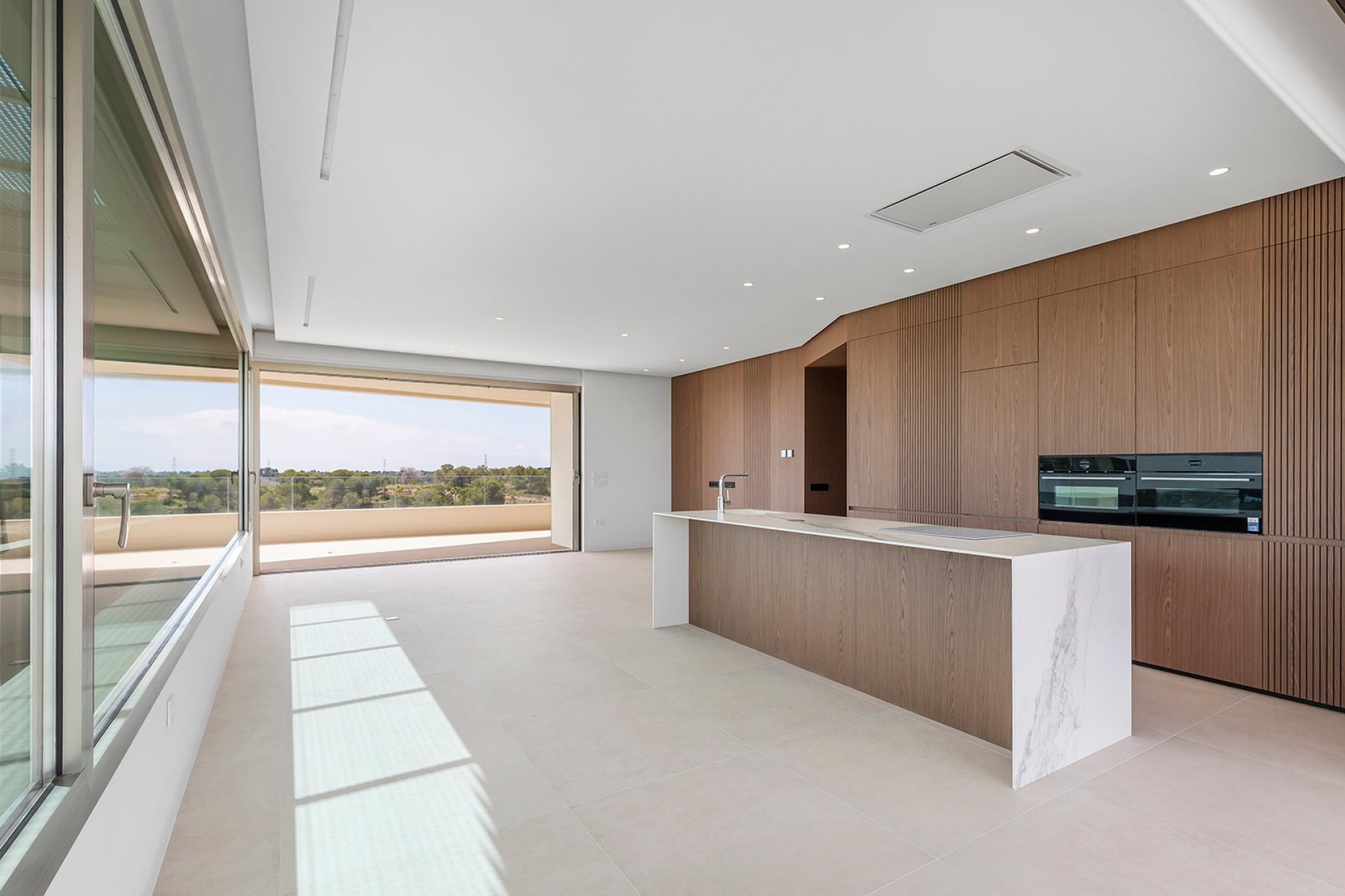 Resale - Apartment  -
Las Colinas Golf Resort - Las Colinas golf