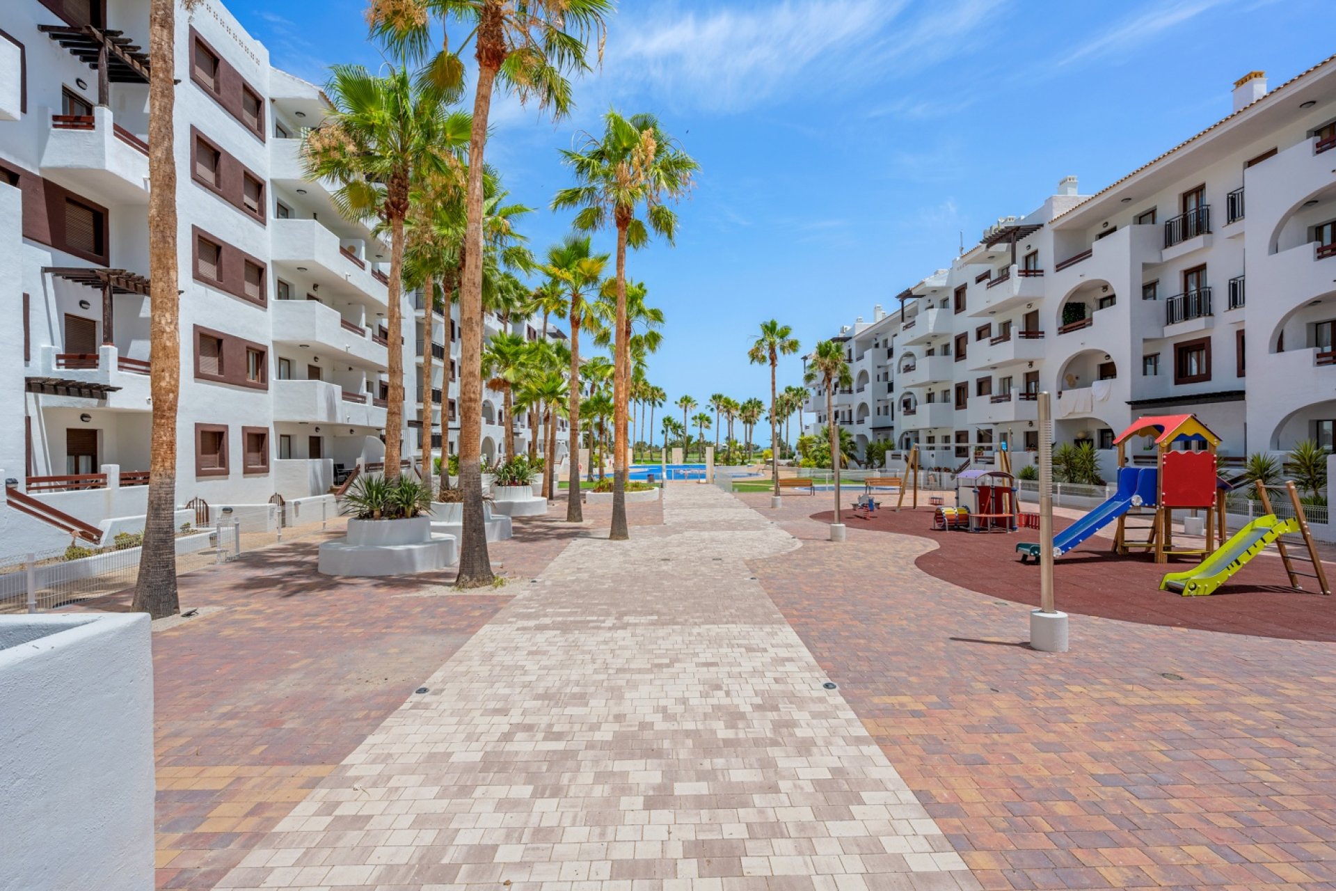 Resale - Apartment  -
Los Alcazares - Serena