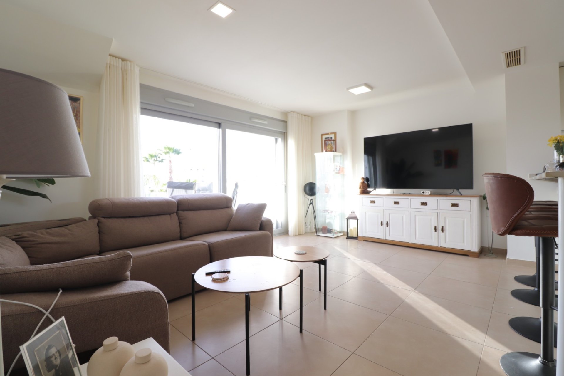 Resale - Apartment  -
Los Montesinos - Entre Naranjos / Vistabella Golf