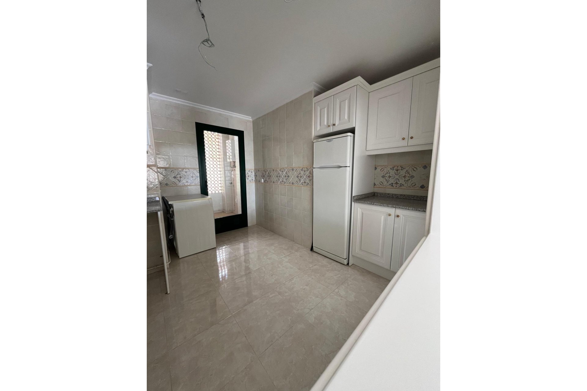 Resale - Apartment  -
Orihuela Costa - Campoamor