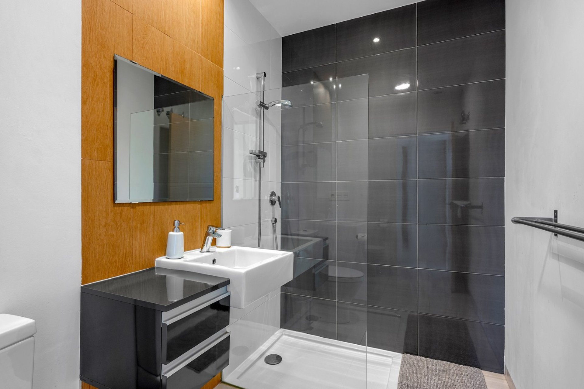 Resale - Apartment  -
Orihuela Costa - La Zenia