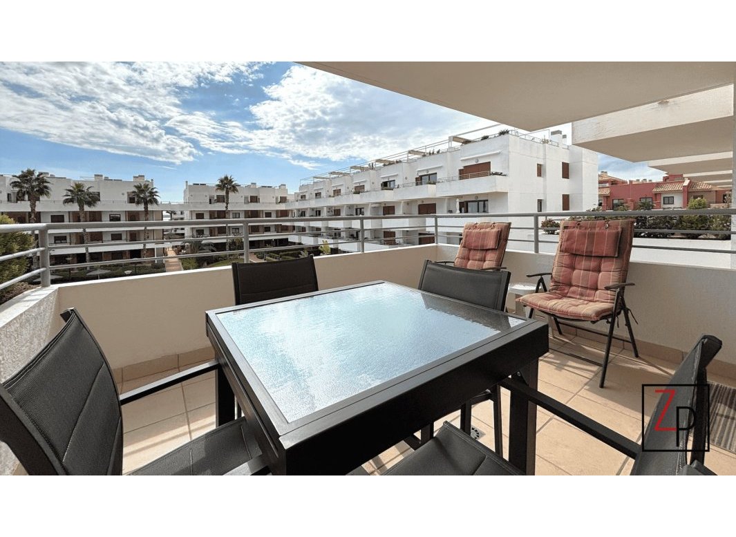 Resale - Apartment  -
Orihuela Costa - Lomas de Cabo Roig