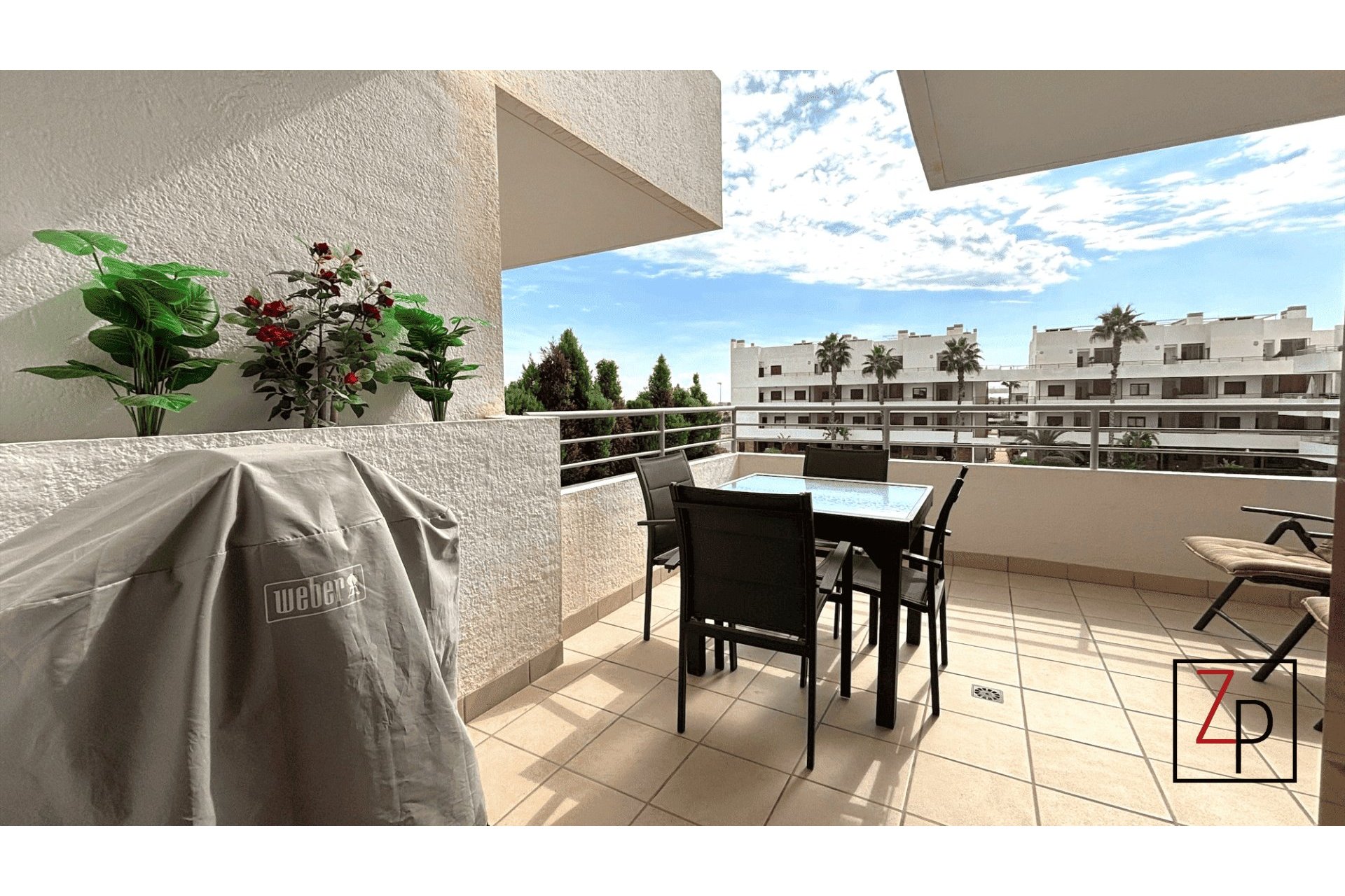 Resale - Apartment  -
Orihuela Costa - Lomas de Cabo Roig