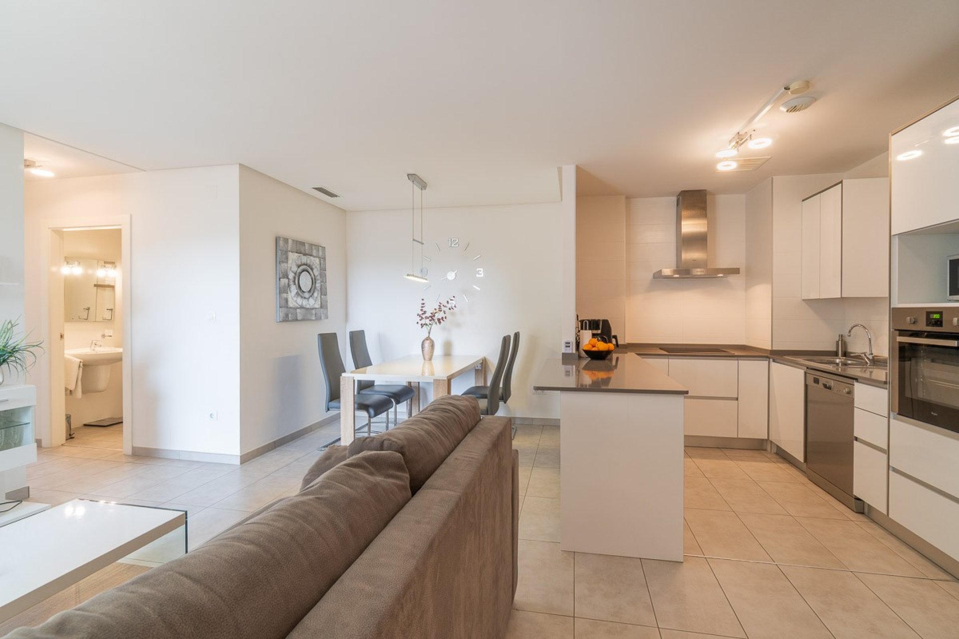 Resale - Apartment  -
Orihuela Costa - Los Dolses