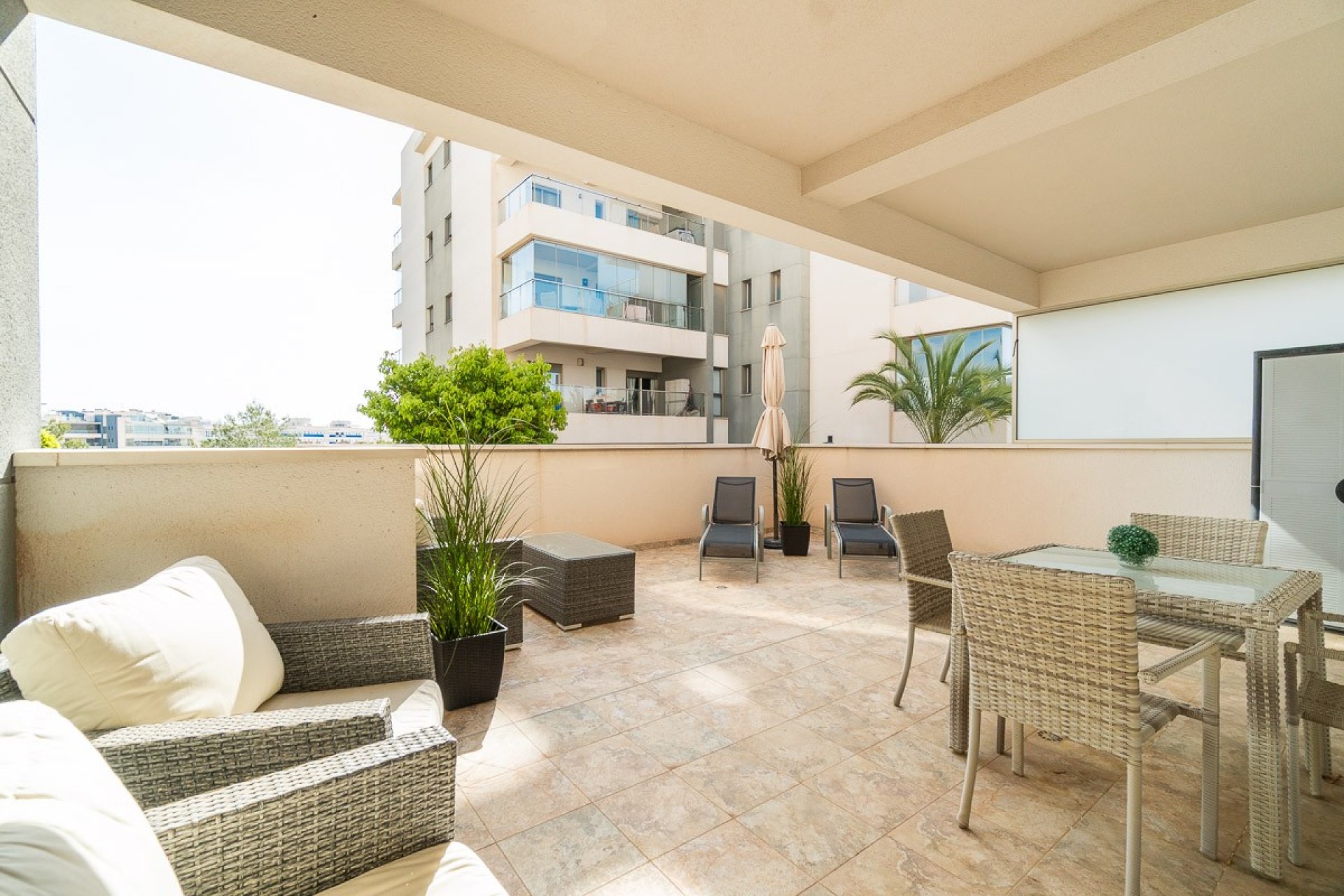 Resale - Apartment  -
Orihuela Costa - Los Dolses