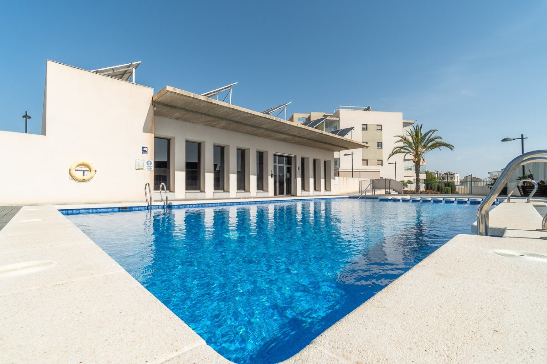 Resale - Apartment  -
Orihuela Costa - Los Dolses
