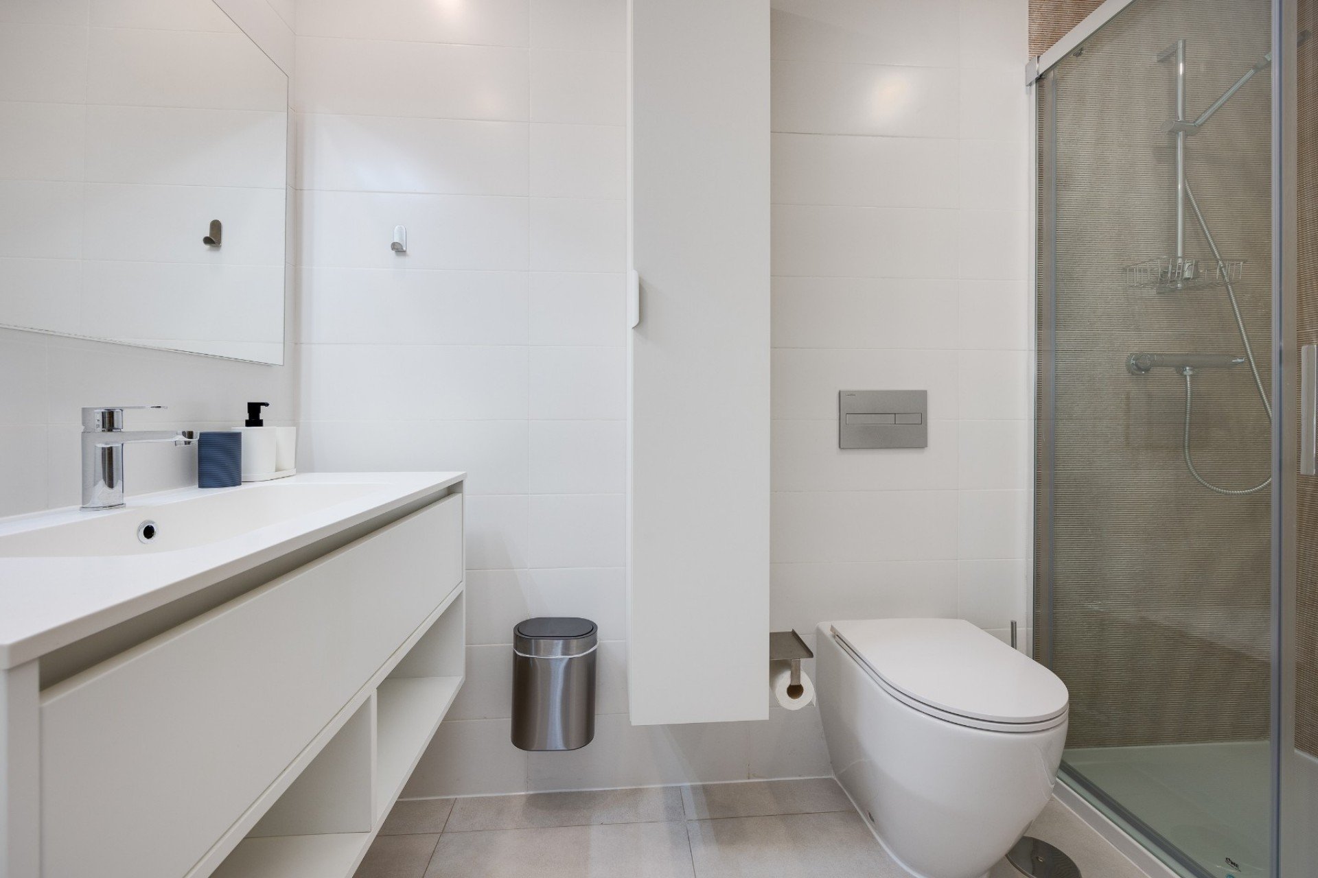 Resale - Apartment  -
Orihuela Costa - Playa Flamenca