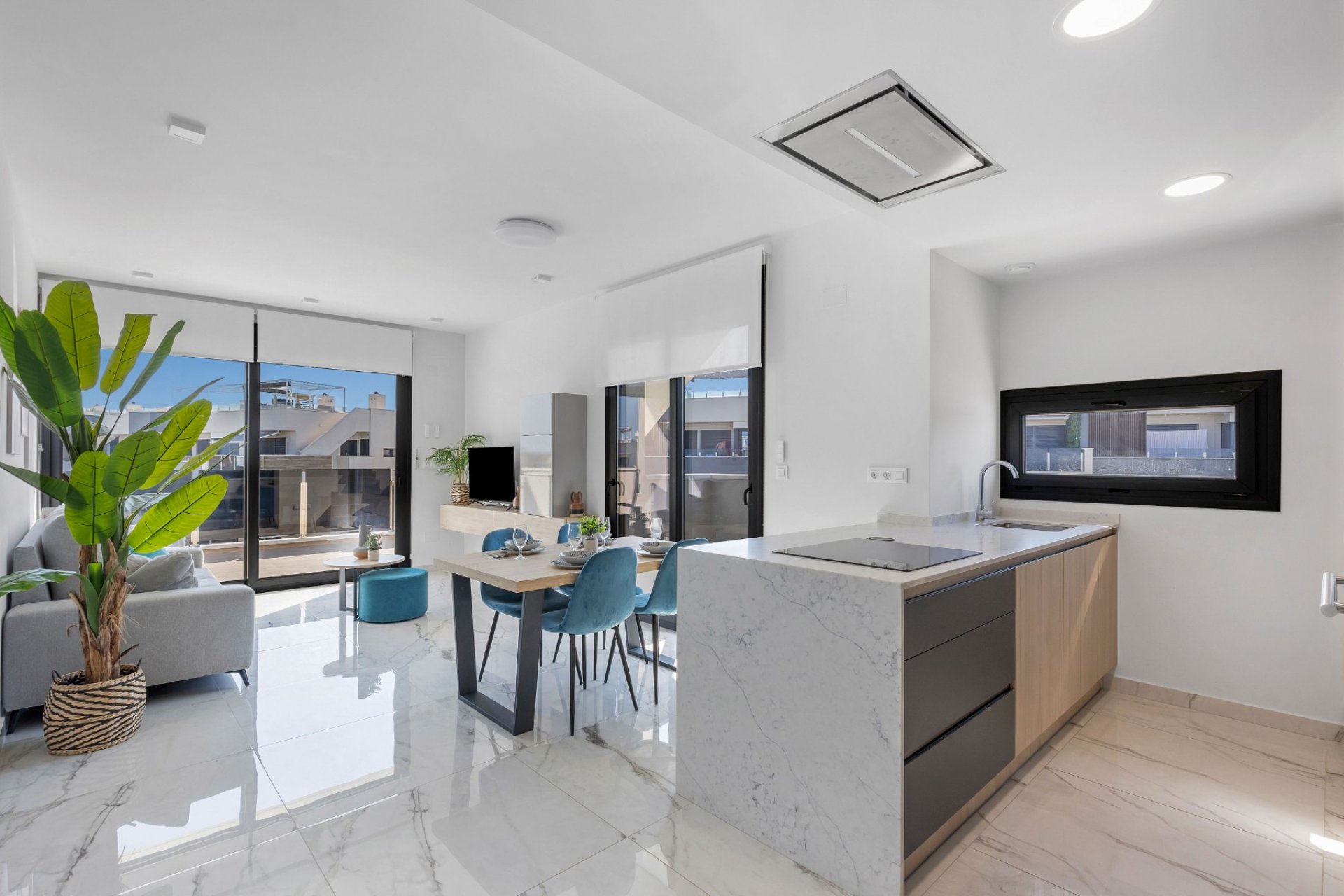 Resale - Apartment  -
Orihuela Costa - Playa Flamenca