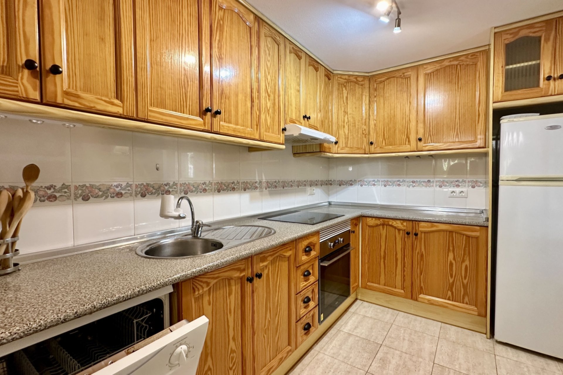 Resale - Apartment  -
Orihuela Costa - Playa Flamenca