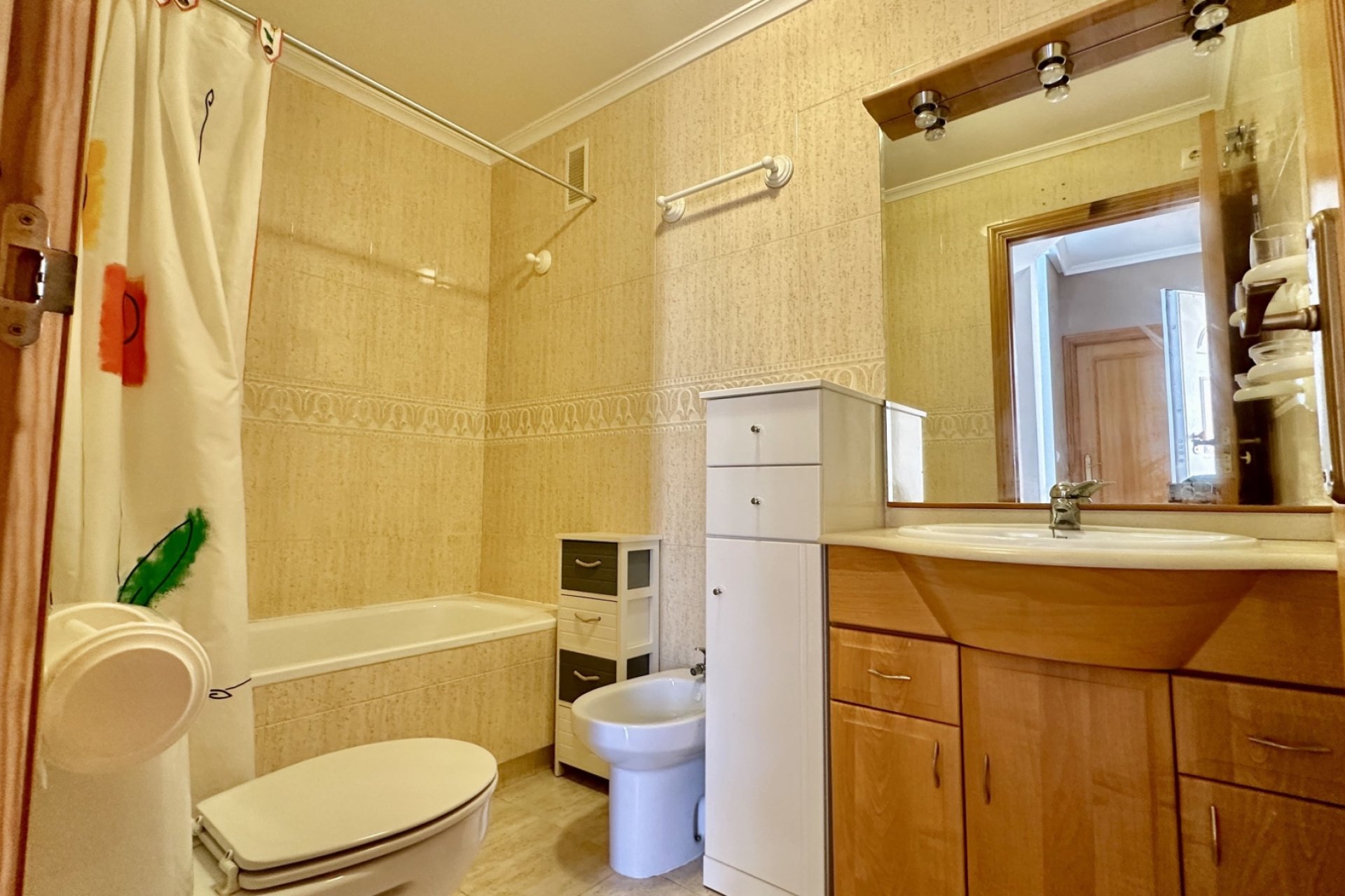 Resale - Apartment  -
Orihuela Costa - Playa Flamenca