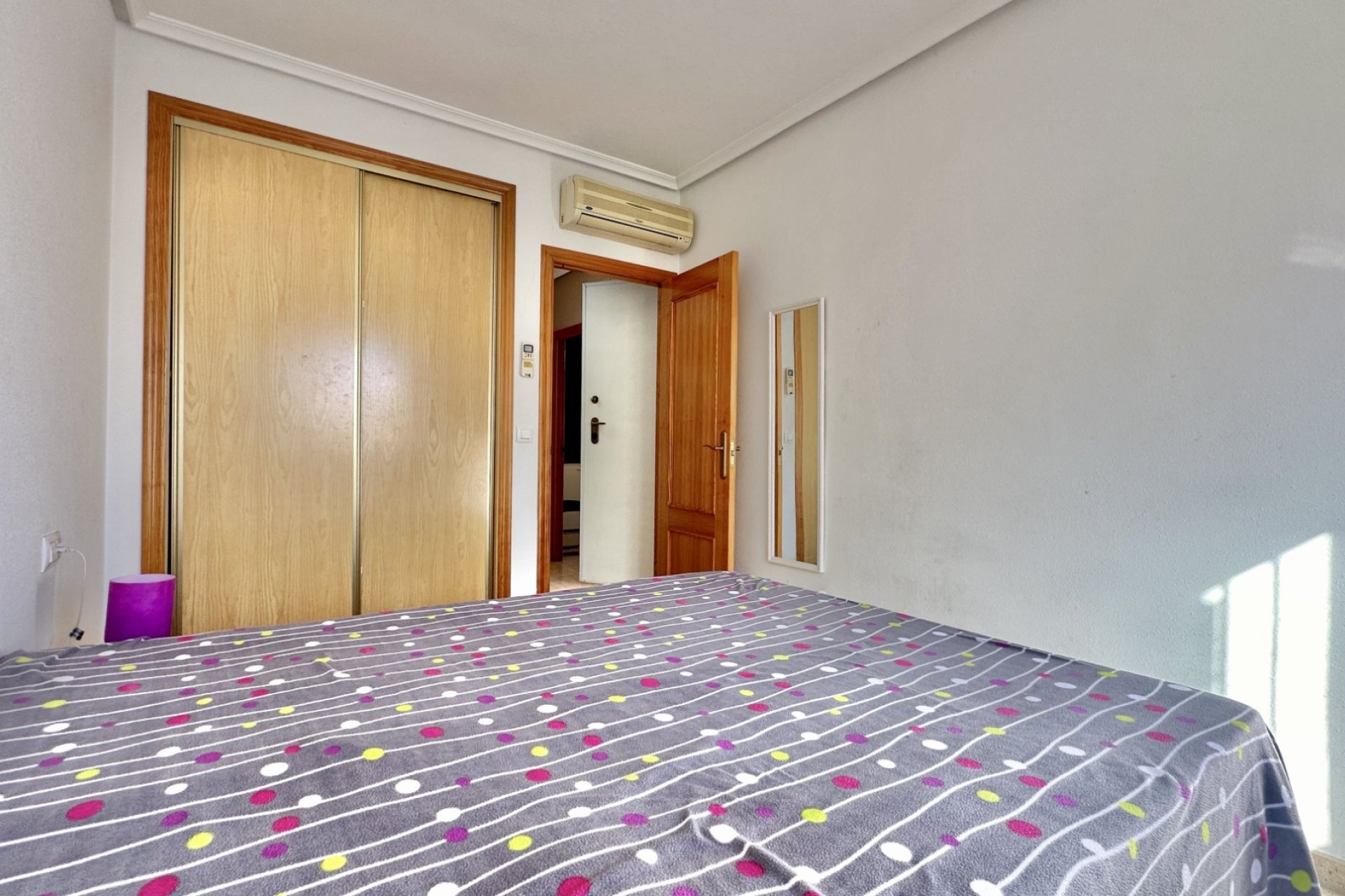 Resale - Apartment  -
Orihuela Costa - Playa Flamenca